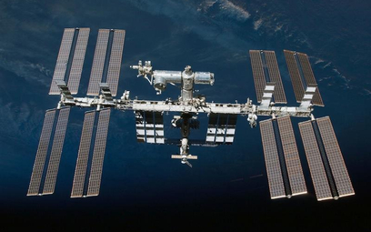 Roskosmos i NASA nie chciały ryzykować powrotu załogi stacji na Ziemię statkiem, który nie jest w pe