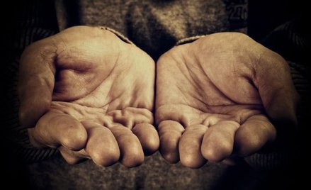 Szwecja: Miasto chce zakazać żebrania