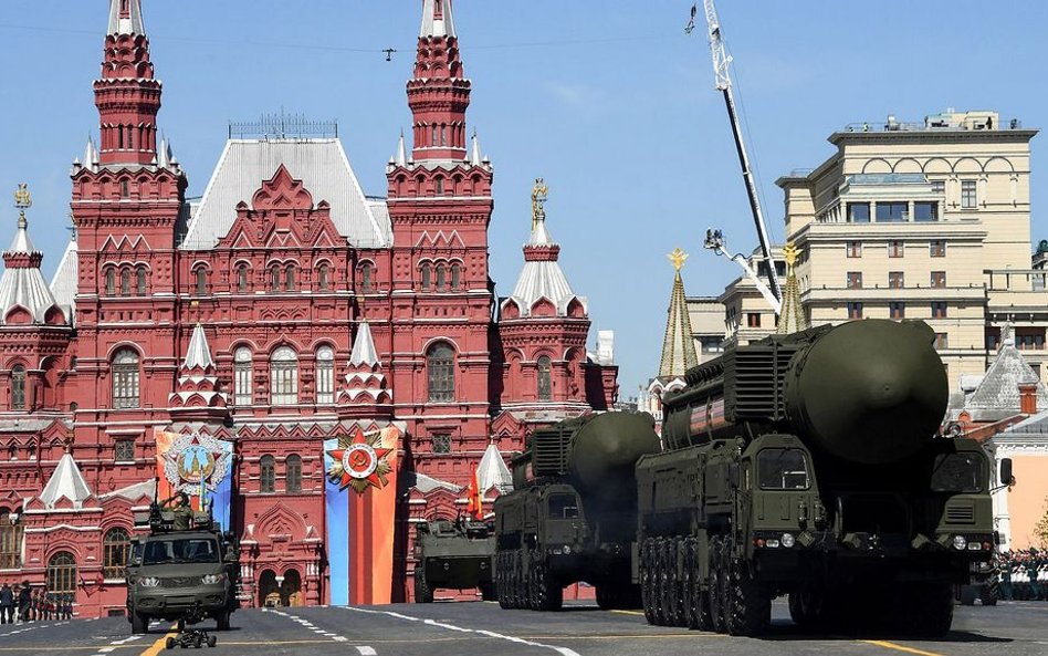 Pocisk balistyczny dalekiego zasięgu klasy ICBM RS-24 Jars