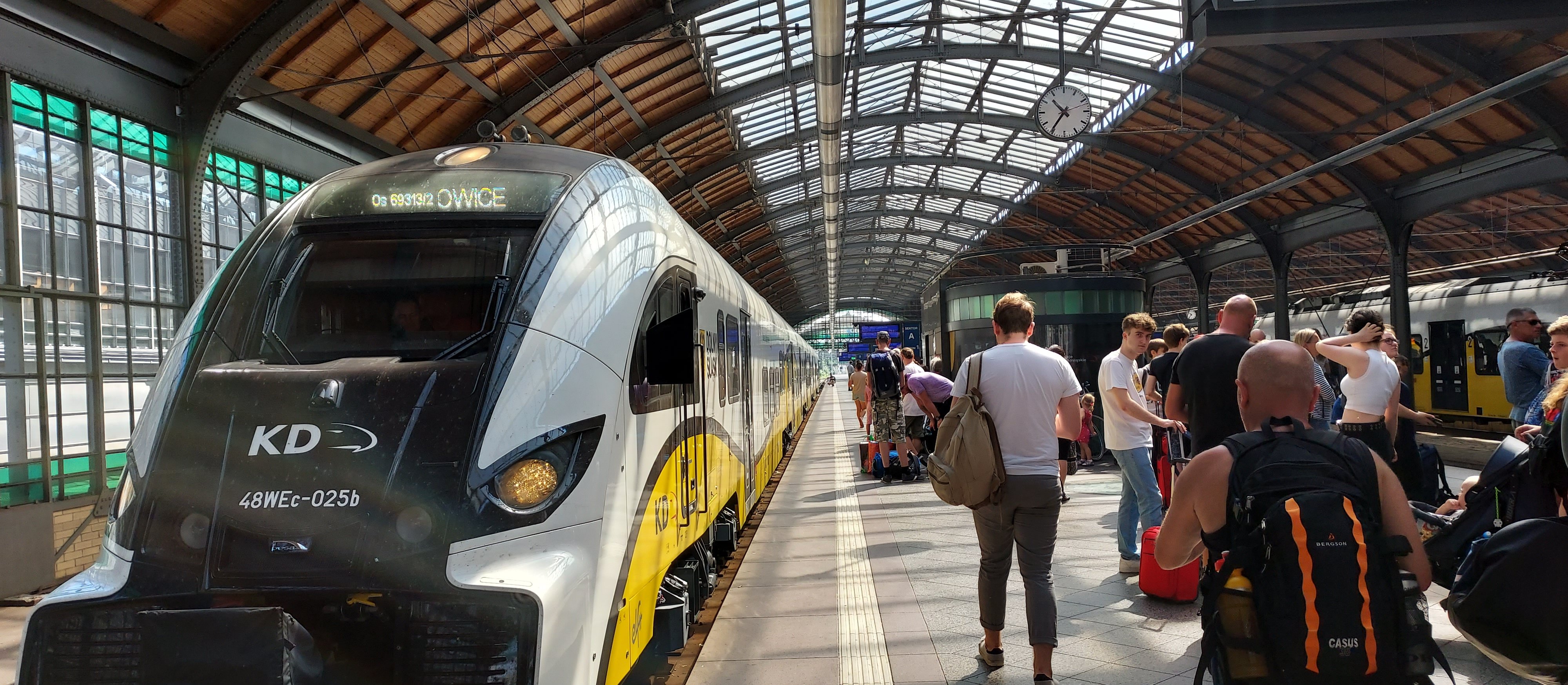 New trains for Silesia thanks to PLN 250 million worth of support from the National Recovery Plan