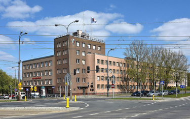 Wirus w Szkole Głównej Służby Pożarniczej w Warszawie. Zarażeni podchorążowie
