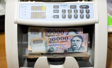 Przewalutowanie po węgiersku. Bomba z opóźnionym zapłonem. Protesty na ulicach Budapesztu