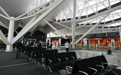 Lotnisko w Gdańsku - ruch napędzają czartery. Dwa miliony pasażerów pewne