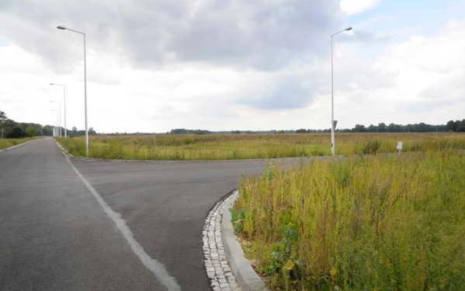 Firmową działkę i budynek można podarować krewnym