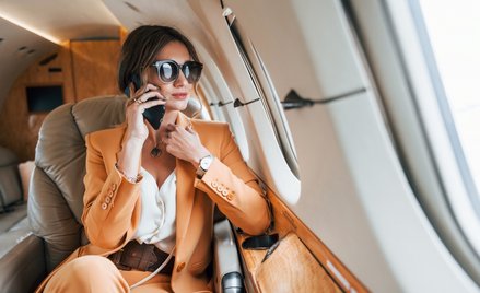 Nowe badanie pokazało wyraźny kierunek ewolucji potrzeb i myślenia o życiu osób zamożnych.