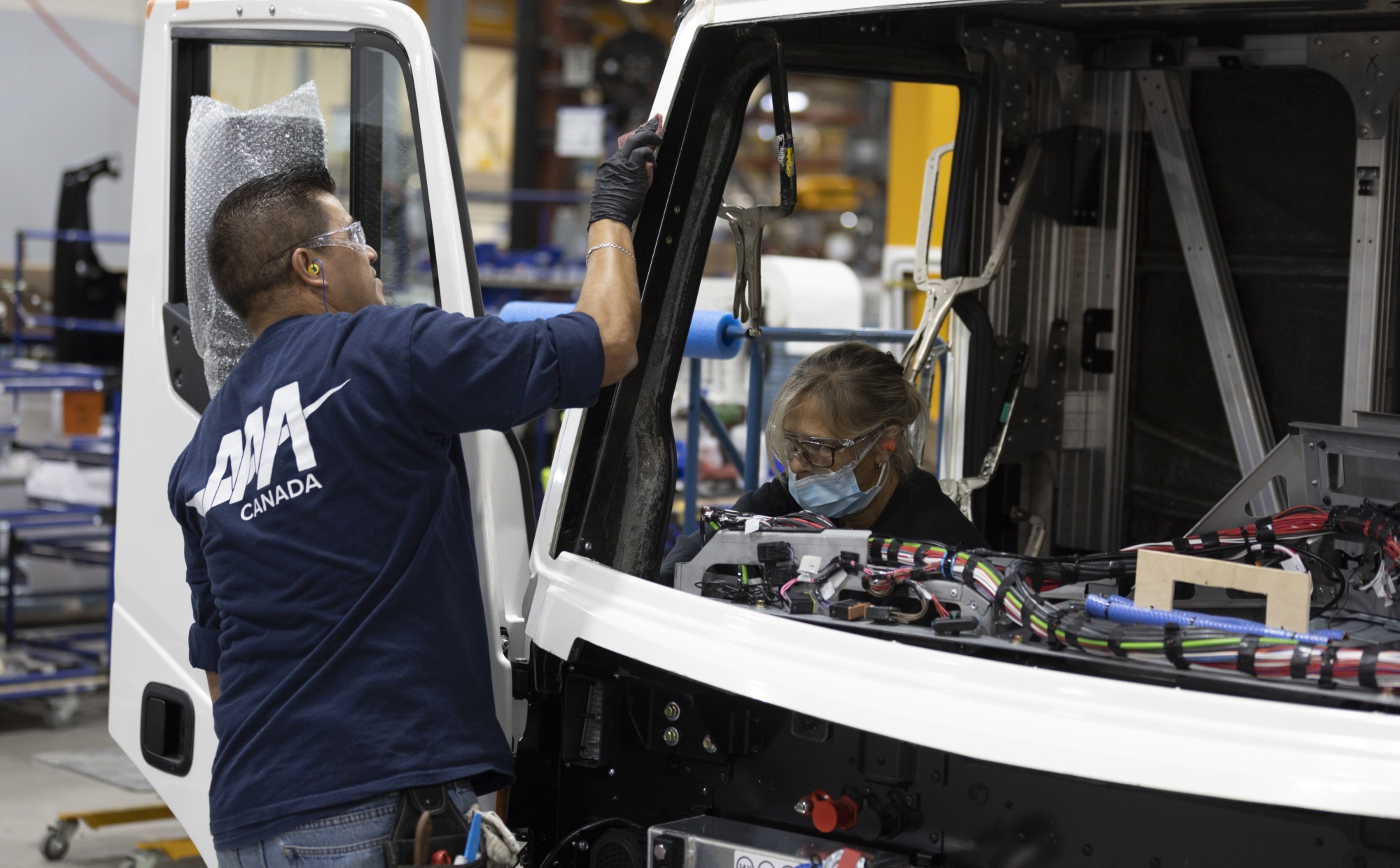 Donald Trump zaostrza retorykę, Kanada w trudnym położeniu