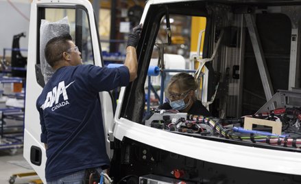 Donald Trump zaostrza retorykę, Kanada w trudnym położeniu