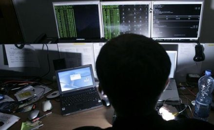 Porno, broń i hazard na wyciągnięcie dziecięcej ręki