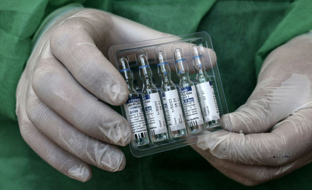 Koronawirus. Były szef KE apeluje o zakup rosyjskiej szczepionki przez UE