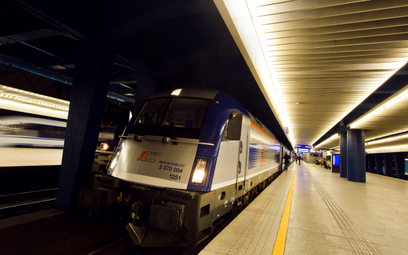 Usuwanie skutków nocnej awarii systemu sterowania Alstom potrwa kilka dni