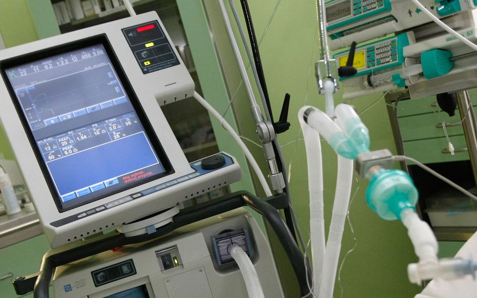 Podlaskie: Zajęte wszystkie respiratory dla pacjentów z COVID-19