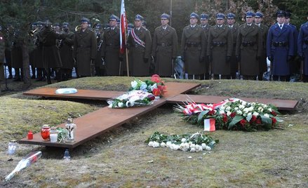 Rosjanie przygotowują prowokację w Katyniu