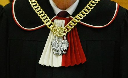 Spór o Trybunał Konstytucyjny: ugoda a nie kruczki prawne umożliwią zakończenie