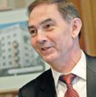 Jan Mikołuszko, prezes Unibepu, negocjuje dla spółki kolejne zlecenia.