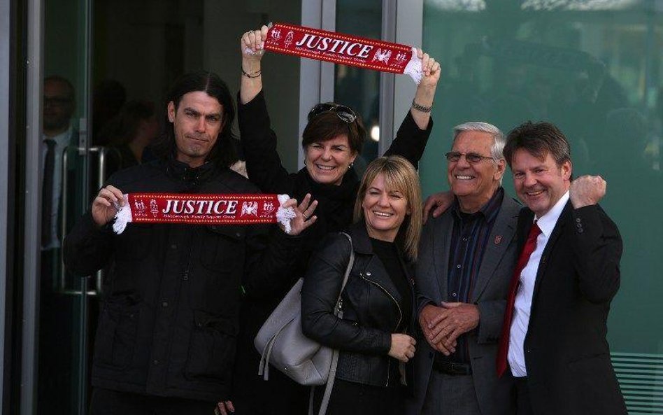 Tragedia w Hillsborough: Triumf prawdy i dziennikarza