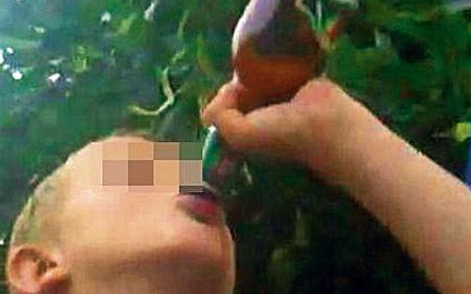 Nastolatki sfilmowały dziesięcio- latka. Klip umieściły w serwisie YouTube