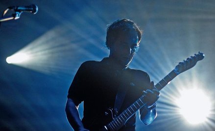 Znakiem rozpoznawczym grupy jest charakterystyczny wysoki głos wokalisty (fot: Artura Rojka)