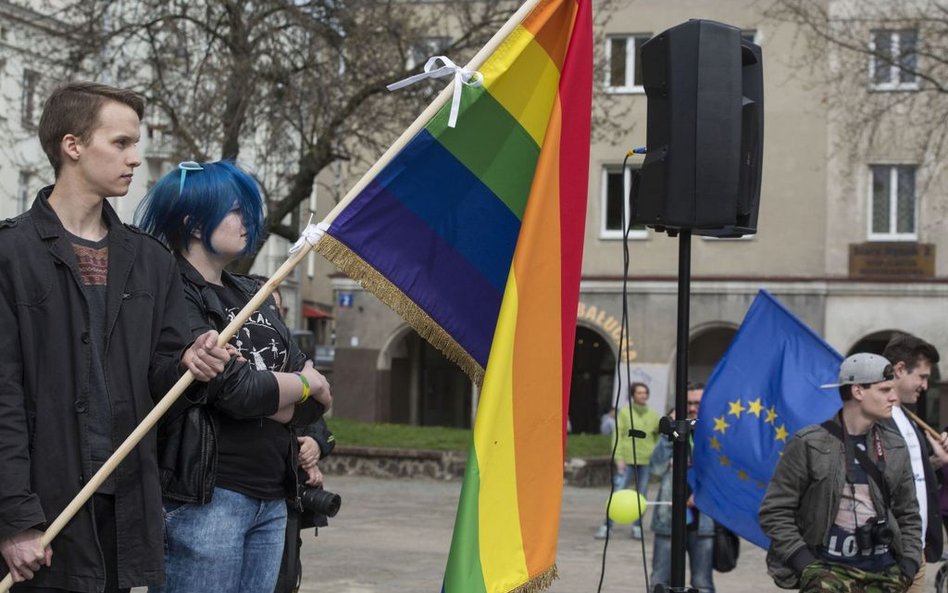 Michał Szułdrzyński: Bilans uchwał o ideologii LGBT