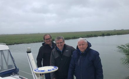 "Prezes dokonał inspekcji swojej wyspy i swojego stada"