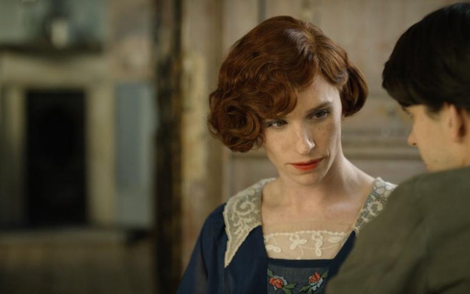 Nominowano też odtwórców głównych ról - Eddy'ego Redmayne'a w kategorii aktor w filmie dramatycznym 