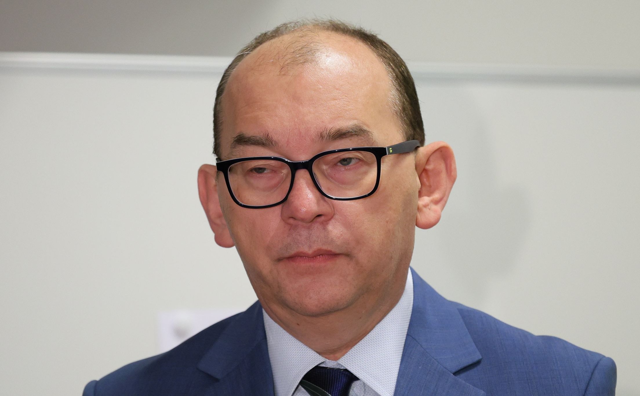 Odwołany rzecznik ściga 14 sędziów