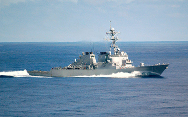 Marynarka USA "uważnie obserwuje" Iran