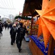 Po poniedziałkowej tragedii ponad setka berlińskich jarmarków wznowiła działalność pod ochroną polic