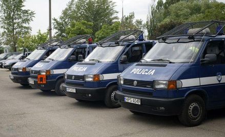 Radiowozy nie wyjeżdżają, bo policja musi oszczędzać