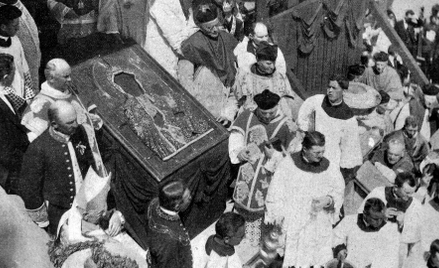 Uroczystości powtórnej koronacji – po zbeszczeszczeniu w październiku 1909 r. – obrazu Matki Boskiej