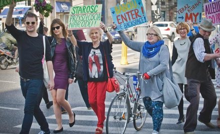Sobota będzie należeć do ludzi starszych. Po raz pierwszy w Polsce przez miasto przejdzie Parada Sen