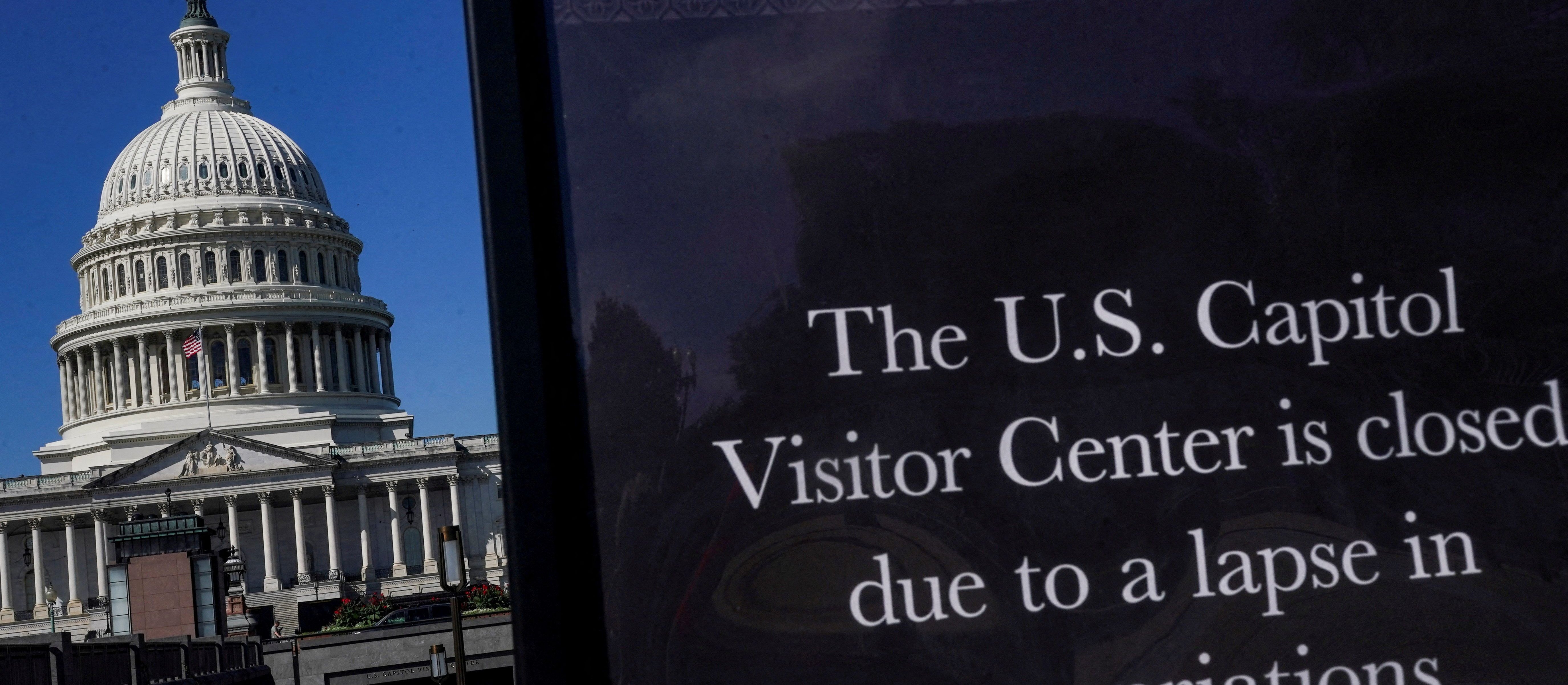 Trzeci dzień paraliżu administracji w USA. Donald Trump zapowiada zwolnienia