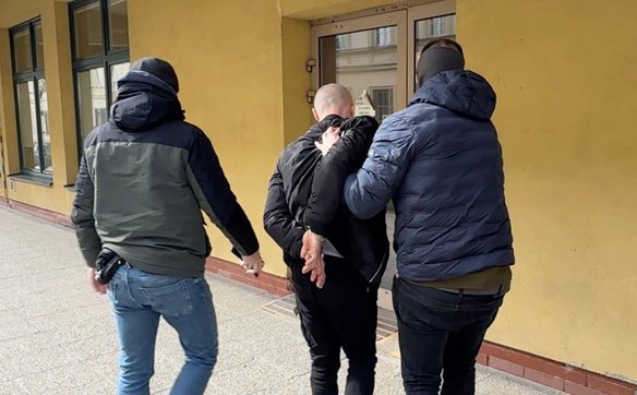 Mężczyzna został zatrzymany na podstawie listu gończego wydanego przez Prokuraturę Rejonową w Otwock