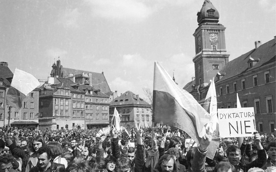 Trzeba będzie zrezygnować z ambicji w zasadzie wszystkich, pilnować tylko, żeby Jola i dziecko nie c