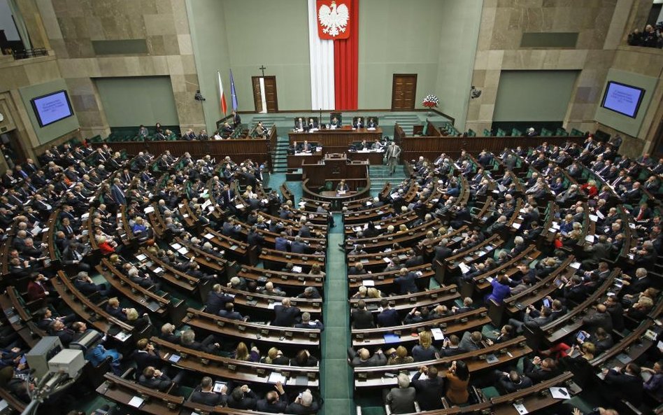 Romans jest sprawą prywatną osoby prywatnej, romans osoby publicznej może być sprawą publiczną.