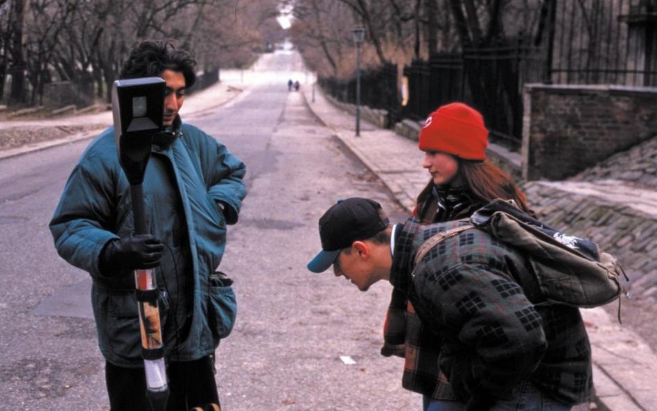 Krzysztof Wodiczko, „Laska tułacza” (The Wander's Stick), 1994; CSW Zamek Ujazdowski