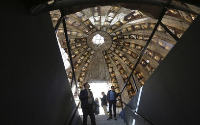 Muzeum tyranii w schronie atomowym w Tiranie
