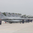 Samoloty F - 16