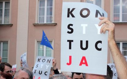 Gdańsk: Za okrzyki "Konstytucja" pod sąd?