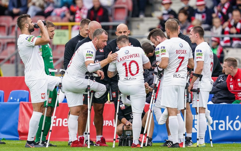 Amp futbol: Łzy po półfinale. Polacy zagrają o brąz