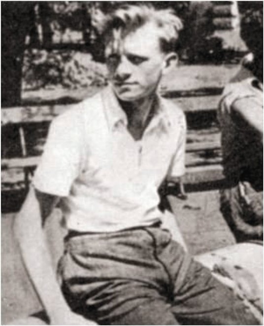 Jan Roman Bytnar „Rudy” pomimo odbicia go przez kolegów zmarł 30 marca 1943 r.