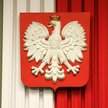 Przyjęto nowelizację ustawy o godle, barwach i hymnie RP oraz o pieczęciach państwowych
