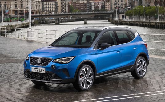 Seat Arona - trzy silniki spalinowe (od 95 do 150 KM), cena od 81 900 zł