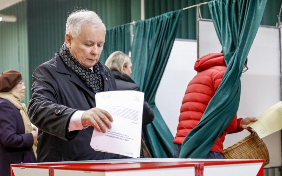 Szułdrzyński: Elastyczność przypominająca chaos
