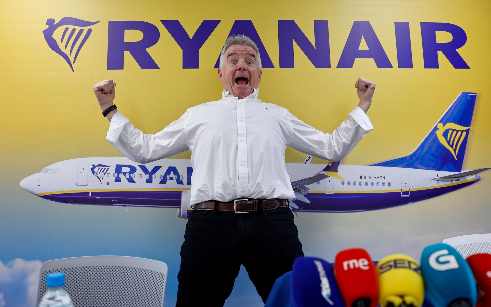 Surprising results of Ryanair ticket sales for 'The Idiot.' Musk's dispute with O'Leary helped