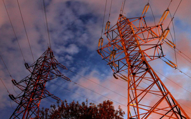 Samorządy starają oszczędzać na energii elektrycznej
