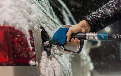 Rosjanie mogą zostać bez zimowego paliwa, bo całe sprzedają za granicę