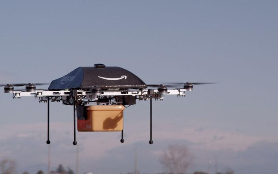 Amazon: dron dostarczy towar w pół godziny