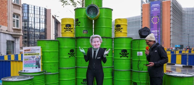 Protest w Brukseli przeciko umowie z krajami Mercosur