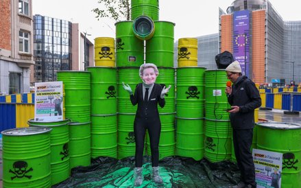 Protest w Brukseli przeciko umowie z krajami Mercosur