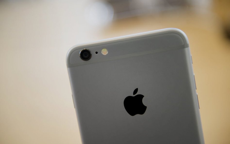 Ostatni kwartał przyniósł Apple 12-proc. wzrost przychodów rok do roku – te wyniosły 42,1 mld dol. (
